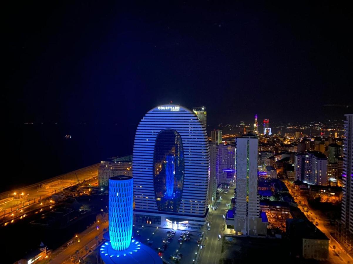 Orbi City Hotel Batumi Bagian luar foto